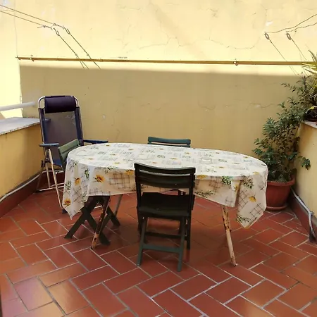 Napoli Central City Apartment