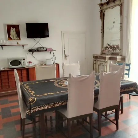 Napoli Central City Apartment
