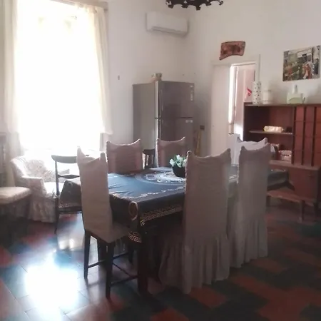 Napoli Central City Apartman Nápoly